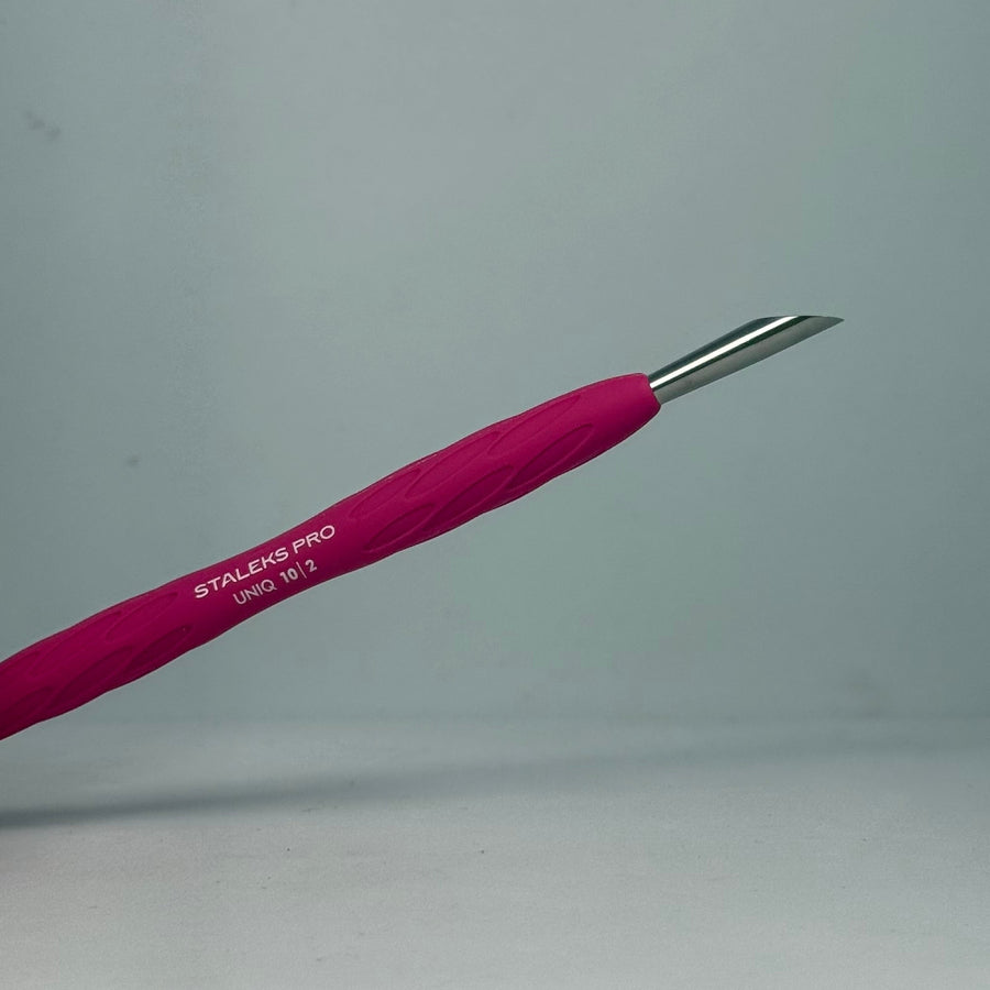 REPOUSSE CUTICULES 10/2