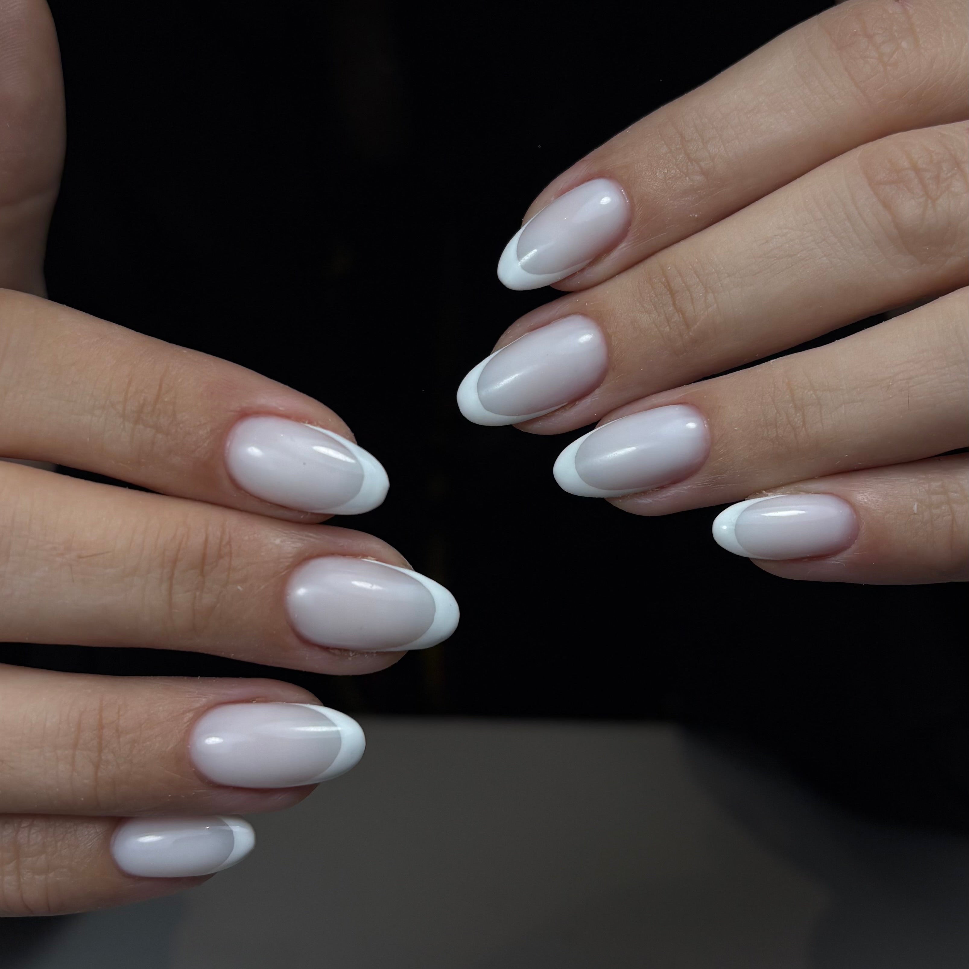 01 MILKY WHITE - RUSSIAN BUILDER